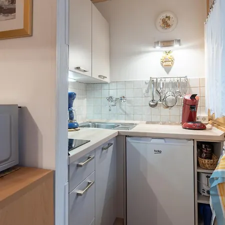 Kaprun Apartments 카프룬