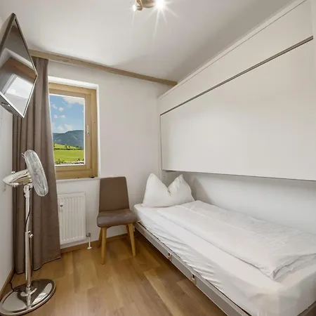 Kaprun Apartments *