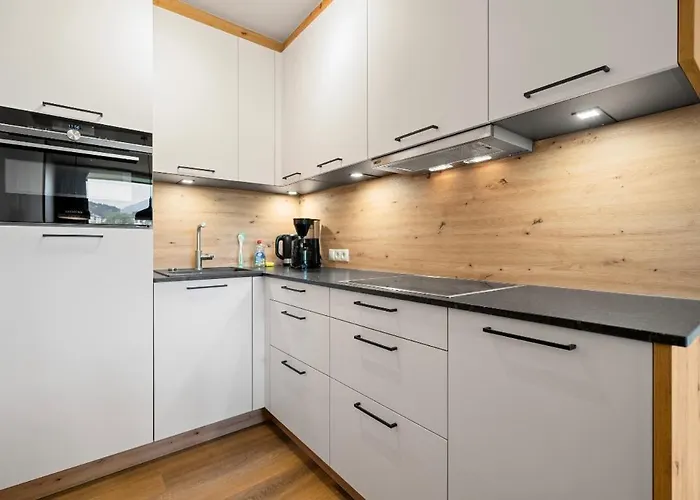 Kaprun Apartments Апартаменты *