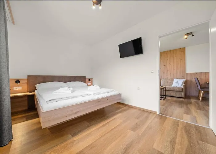 Kaprun Apartments Капрун